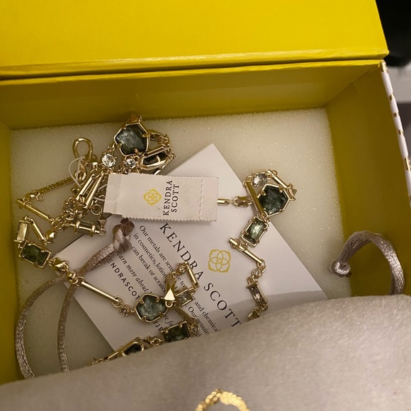 NWTs Kendra Scott “Yazmin long necklace” - Picture 6 of 6